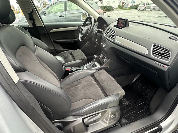 Audi Q3 8 of 14