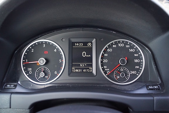 Volkswagen Tiguan 23 of 30
