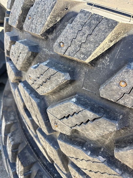 Nokian HKPL TRI med pigg og seip, kr 70 000,-