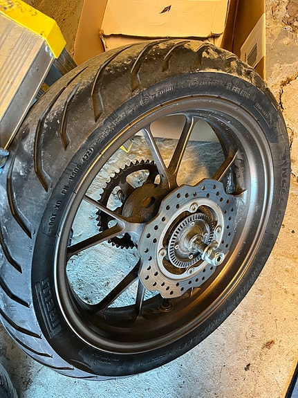 Product image 2 of 4