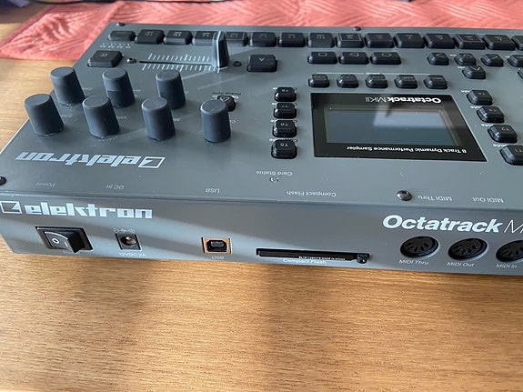 Product image 6 of 7