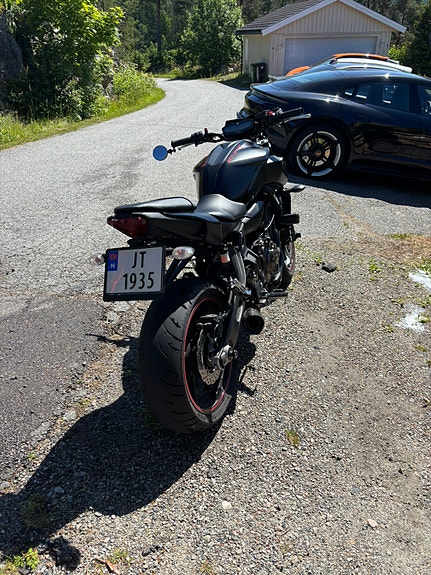 Yamaha MT-07 A2 12 of 21