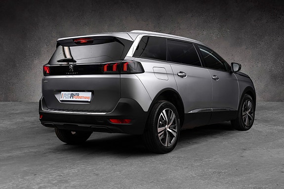 Peugeot 5008 5 of 24