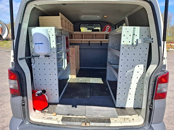 Volkswagen Transporter 15 of 29