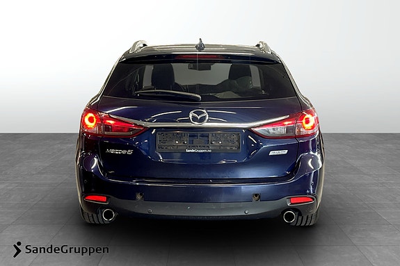 Mazda 6 4 of 5
