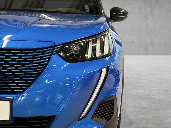 Peugeot e-2008 17 of 19