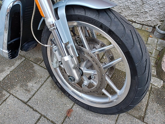 Harley-Davidson VRSCDX Night Rod Special 4 of 5
