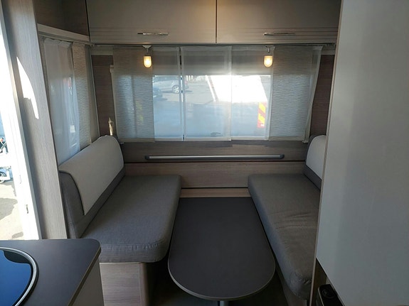 Bürstner Premio Life 430 TS 12 of 26