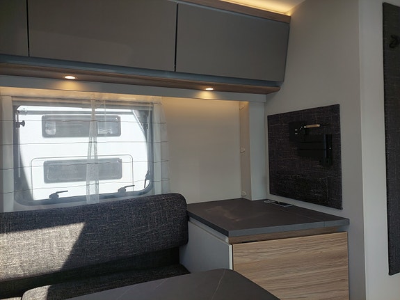 Dethleffs Nomad 530 DR 17 of 30