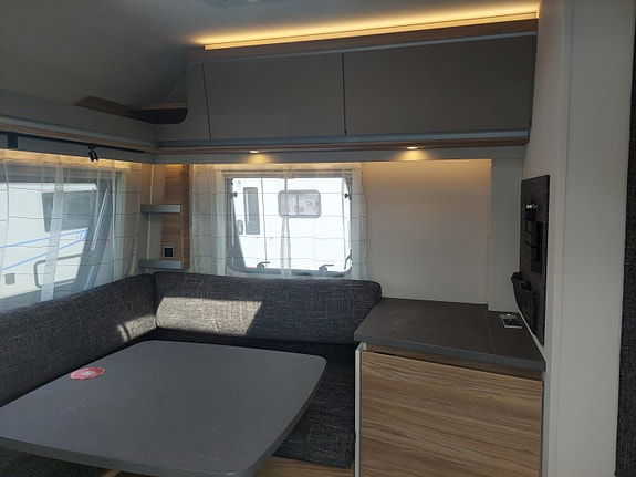 Dethleffs Nomad 530 DR 15 of 30