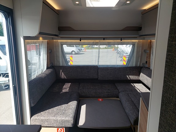 Dethleffs Nomad 530 DR 16 of 30