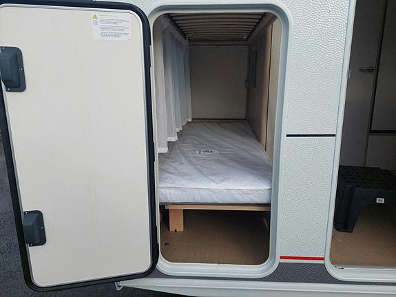 Bürstner Premio Life  490 TK 10 of 30