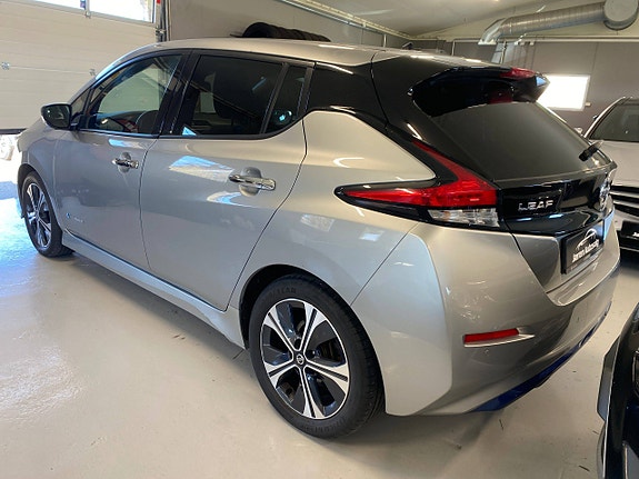 Nissan Leaf 5 of 5