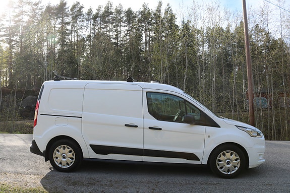 Ford Transit Connect 6 of 18