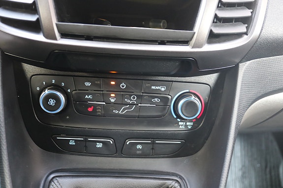 Ford Transit Connect 15 of 18