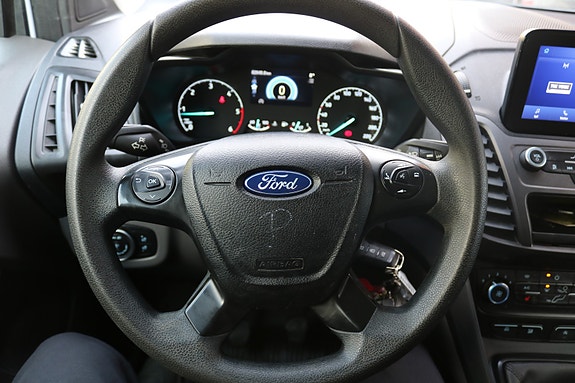 Ford Transit Connect 12 of 18