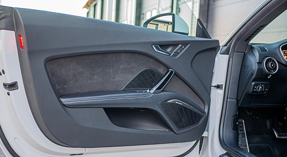 Audi TT 15 of 16