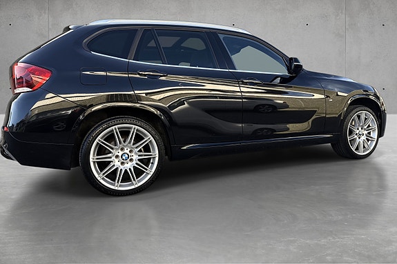 BMW X1 9 of 17