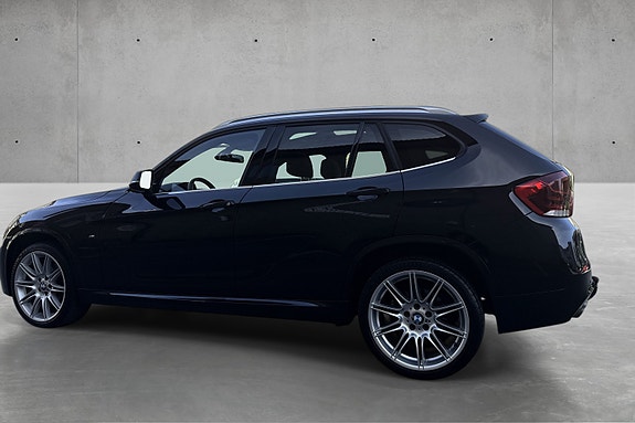BMW X1 3 of 17