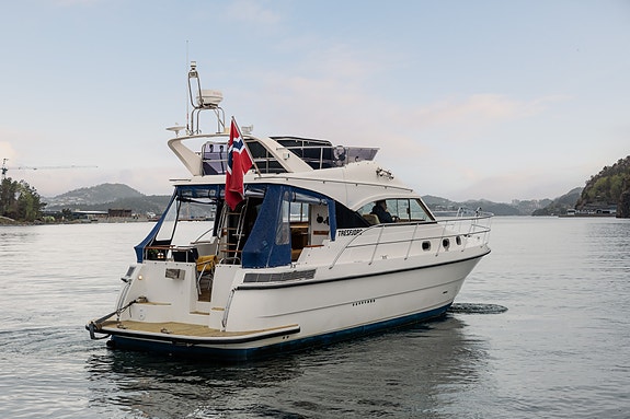 Tresfjord Atlantic 390 Yanmar,fast aksling,3 lugarer, autopilot,baug/hekkthruste 3 of 30