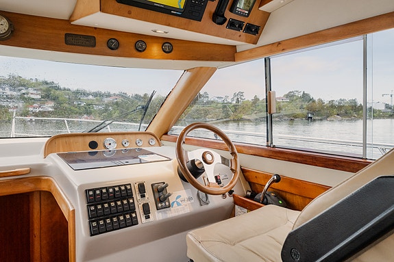 Tresfjord Atlantic 390 Yanmar,fast aksling,3 lugarer, autopilot,baug/hekkthruste 27 of 30