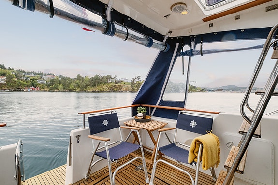 Tresfjord Atlantic 390 Yanmar,fast aksling,3 lugarer, autopilot,baug/hekkthruste 13 of 30