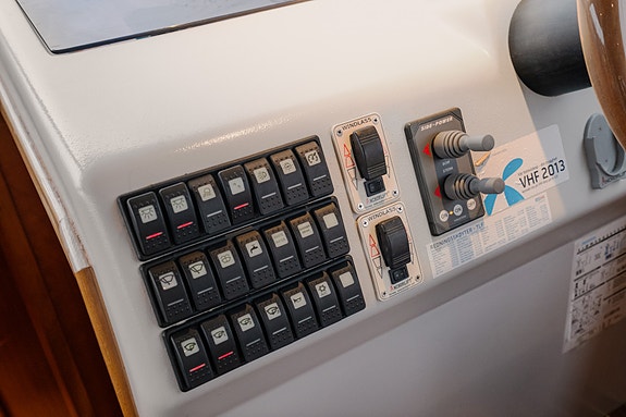 Tresfjord Atlantic 390 Yanmar,fast aksling,3 lugarer, autopilot,baug/hekkthruste 30 of 30