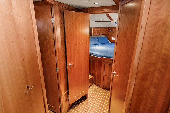 Tresfjord Atlantic 390 Yanmar,fast aksling,3 lugarer, autopilot,baug/hekkthruste 29 of 30