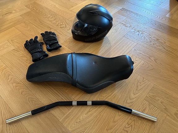 Harley-Davidson XL 883N Iron 9 of 10