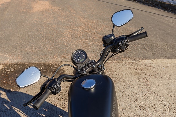 Harley-Davidson XL 883N Iron 5 of 10