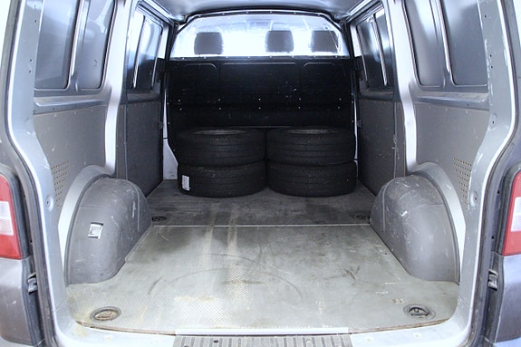 Volkswagen Transporter 11 of 19