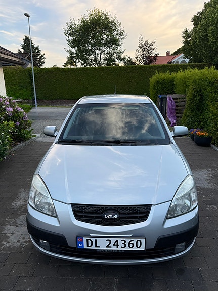Kia Rio 3 of 5