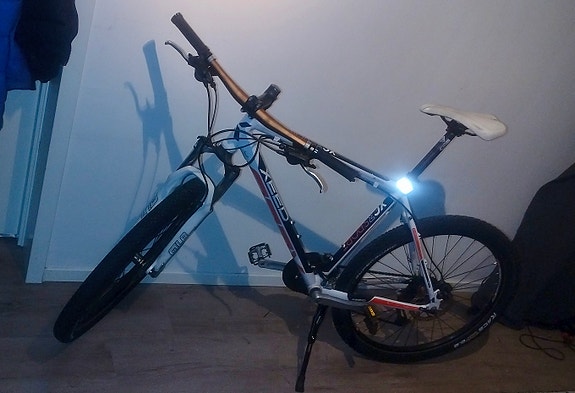 Product image 2 of 9