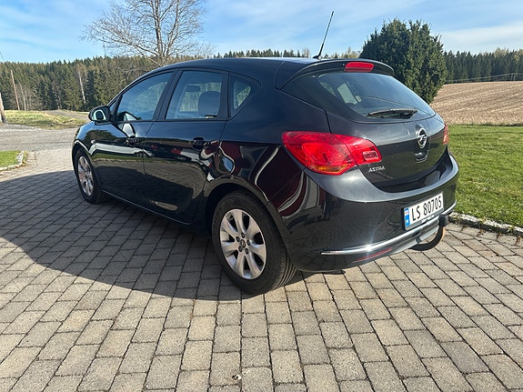Opel Astra 5 of 5