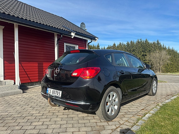 Opel Astra 3 of 5