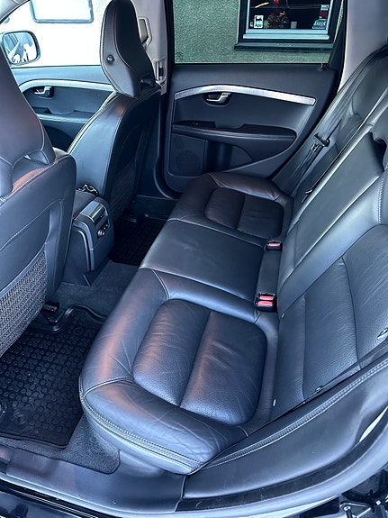 Volvo XC70 20 of 24