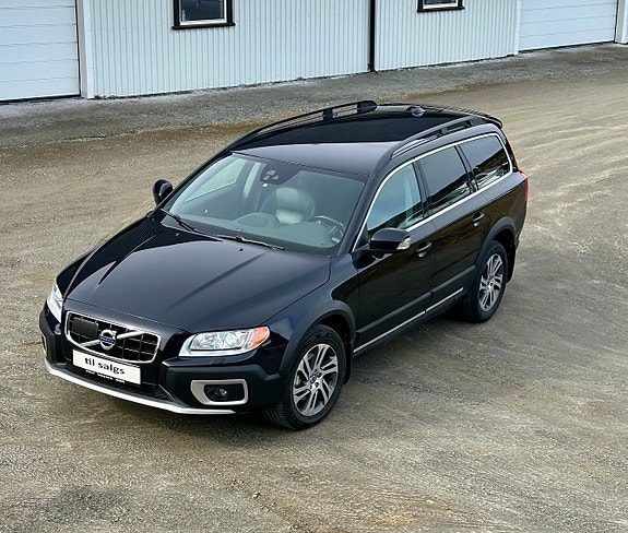 Volvo XC70 3 of 24