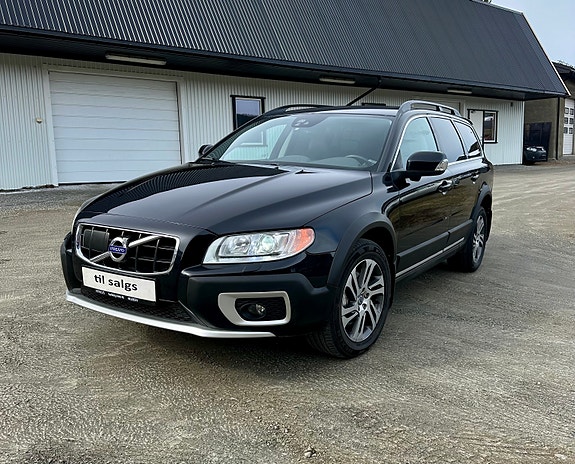 Volvo XC70 5 of 24
