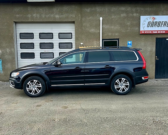 Volvo XC70 9 of 24