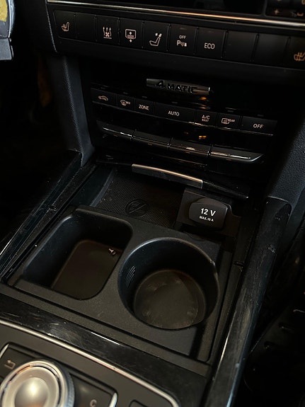 Mercedes-Benz E250 25 of 30