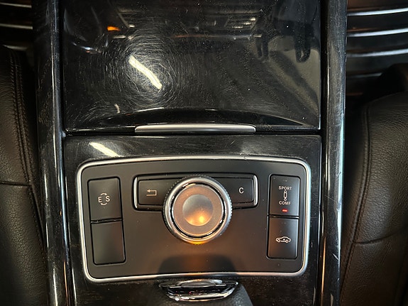 Mercedes-Benz E250 26 of 30