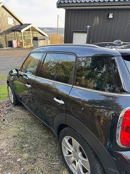 MINI Countryman Cooper S 3 of 5