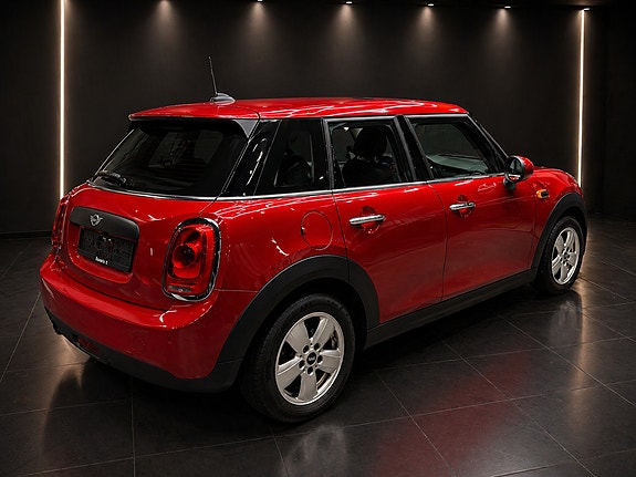 MINI One 5 of 5