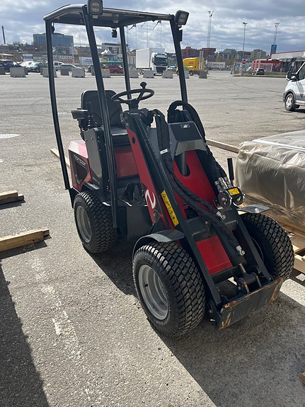 Norcar 755XC 4 of 4