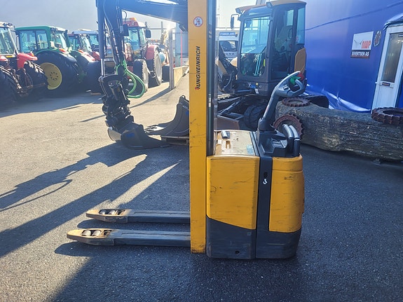 Jungheinrich ERC Z14 1400kg*4.1 m løftehøyde 3 of 5