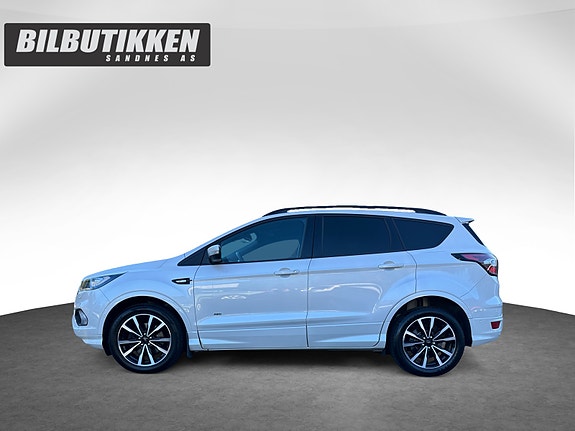 Ford Kuga 2 of 5