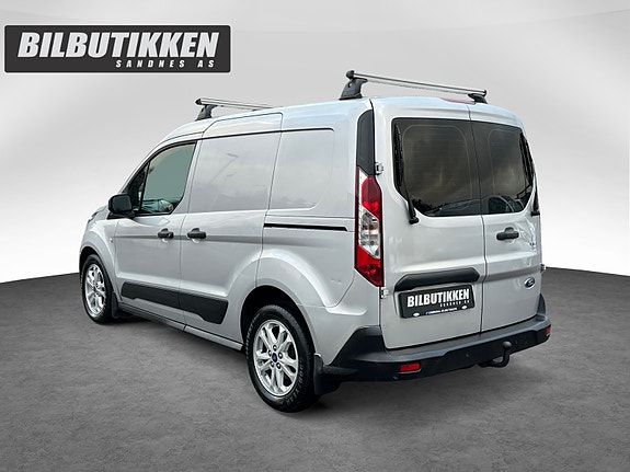 Ford Transit Connect 3 of 5