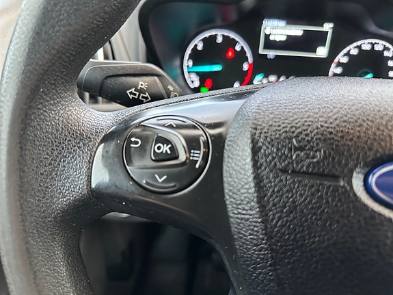 Ford Transit Connect 13 of 19