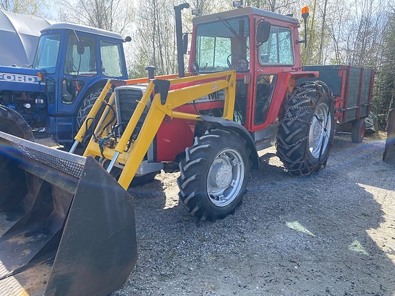 Massey Ferguson 590 4WD med komplett utstyrspakke – Ny clutch – Klar til bruk