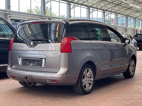 Peugeot 5008 4 of 5